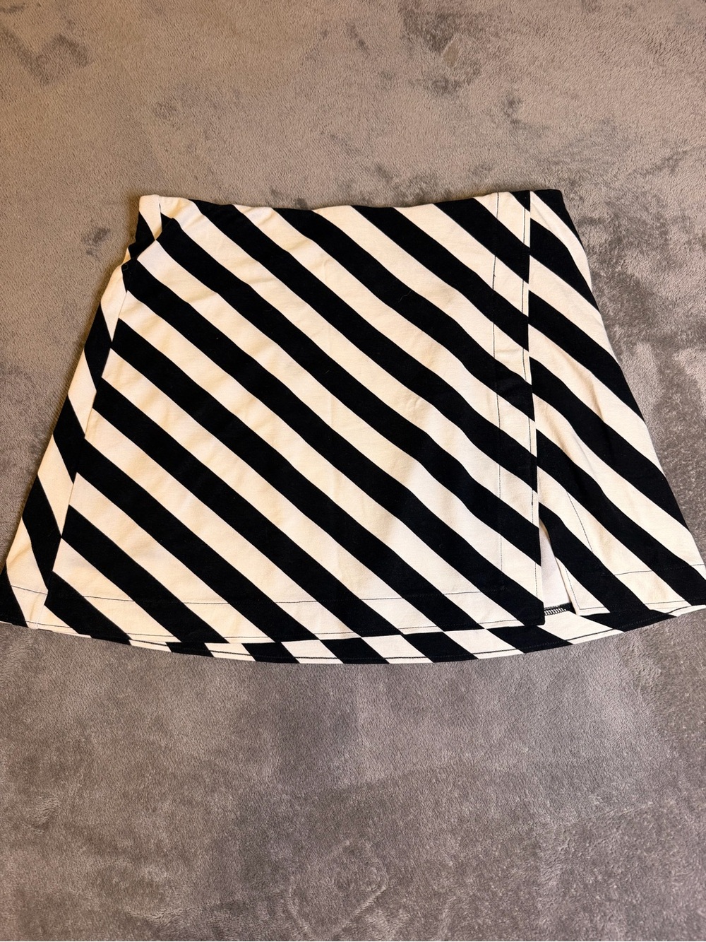H&M Black and White Diagonal Stripe Wrap-Style Mini Skirt
